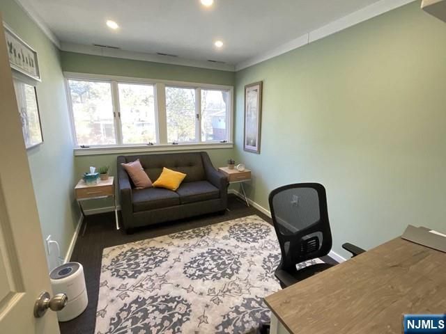 60 Westervelt Avenue