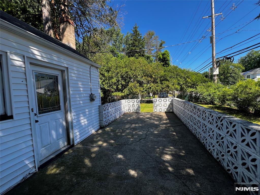4 Beverly Road