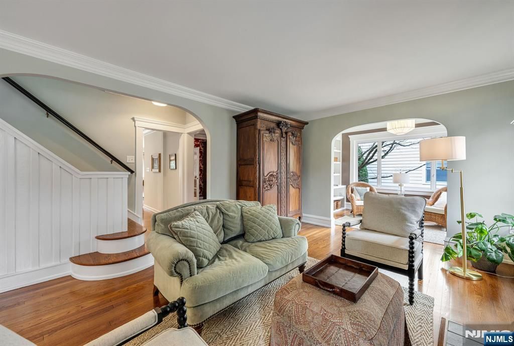 Photo of 208 Bellair Road, Ridgewood Village, NJ 07450 (MLS # 25040474)