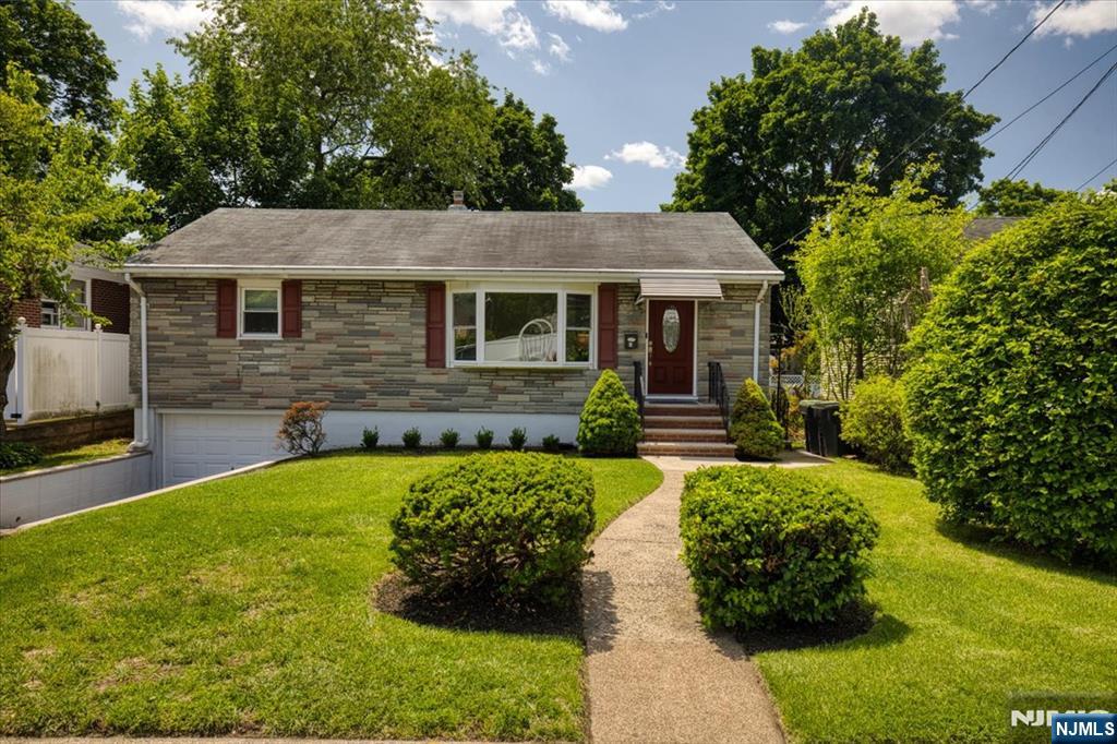 92 Columbia Avenue