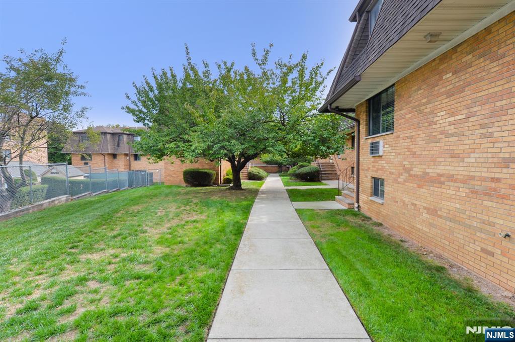 89-93 Teaneck Road C11