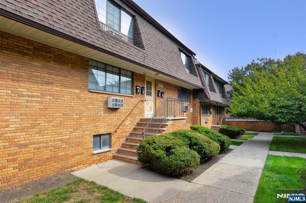 89-93 Teaneck Road C11