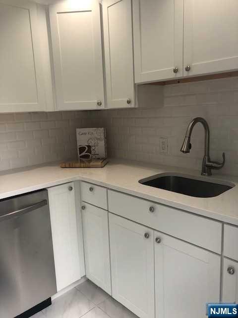 Lodi, New Jersey 07644, United States, 3 Bedrooms Bedrooms, ,2 BathroomsBathrooms,Residential,Active,184531