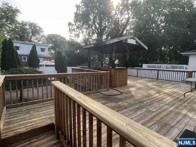 Lodi, New Jersey 07644, United States, 3 Bedrooms Bedrooms, ,2 BathroomsBathrooms,Residential,Active,184531