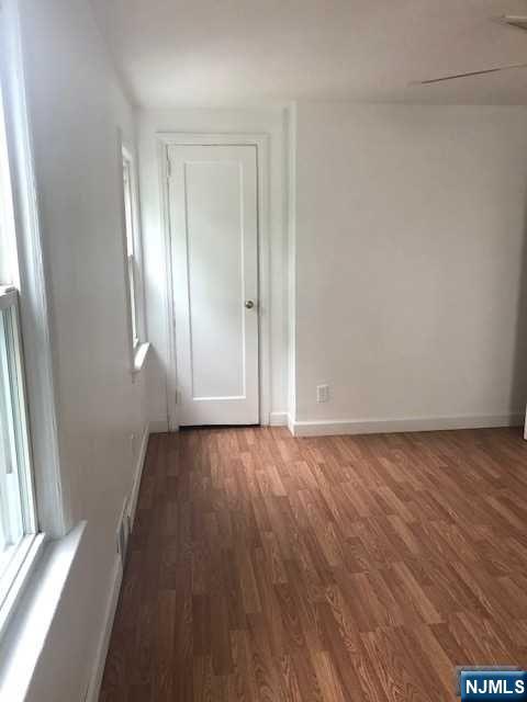 Lodi, New Jersey 07644, United States, 3 Bedrooms Bedrooms, ,2 BathroomsBathrooms,Residential,Active,184531