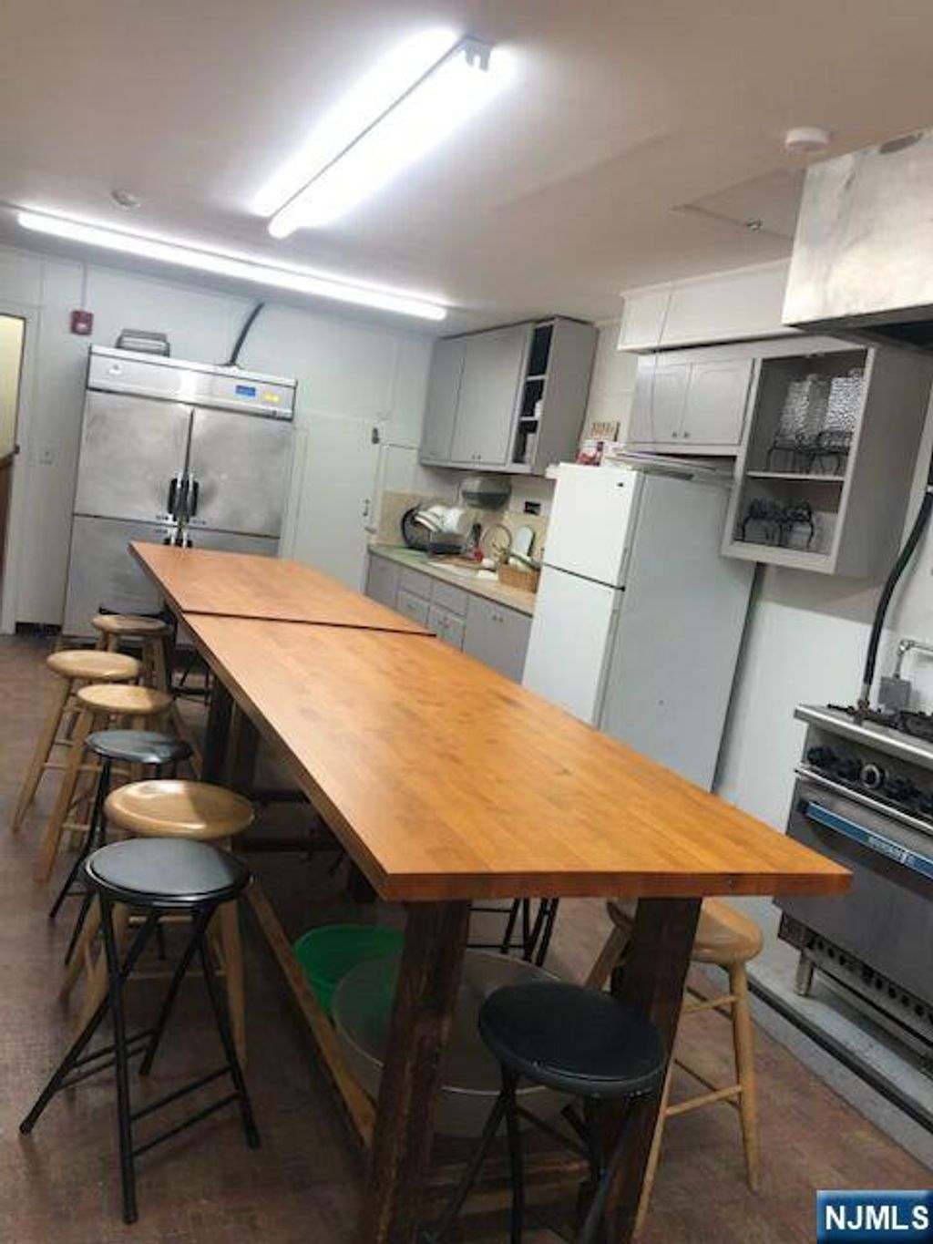 Photo of 6062 Cedar Street, Ridgefield Park, NJ 07660 (MLS # 25038104)