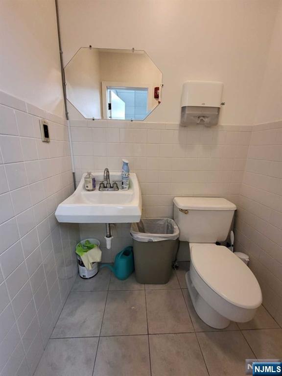 1617 Parker Avenue 2