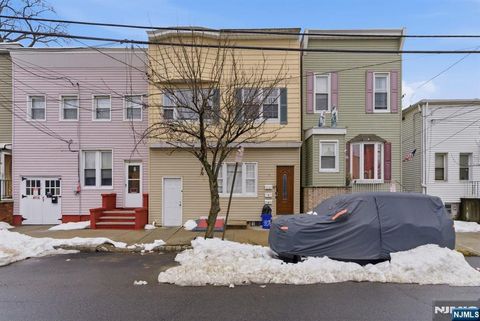 76 Heckel Street Belleville NJ 07109