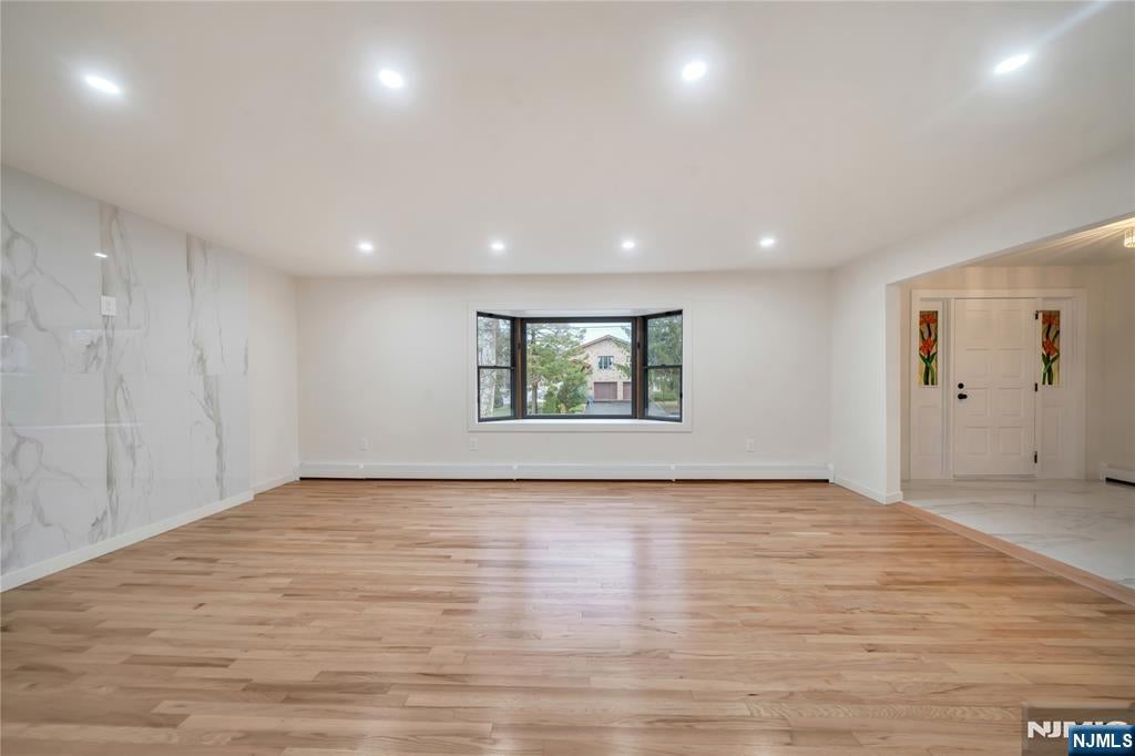 Photo of 468 Morse Avenue, Ridgefield, NJ 07657 (MLS # 26025725)