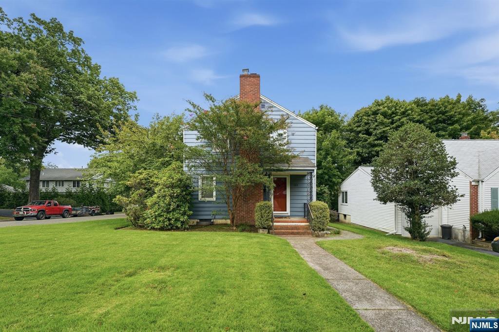 125 Midwood Road