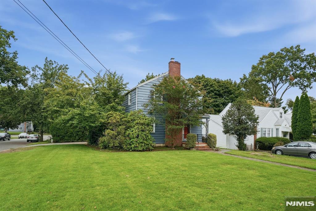 125 Midwood Road