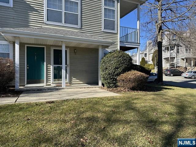 1260 Garrison Ct, Mahwah, New Jersey - 1 Bedrooms  
1 Bathrooms  
4 Rooms - 