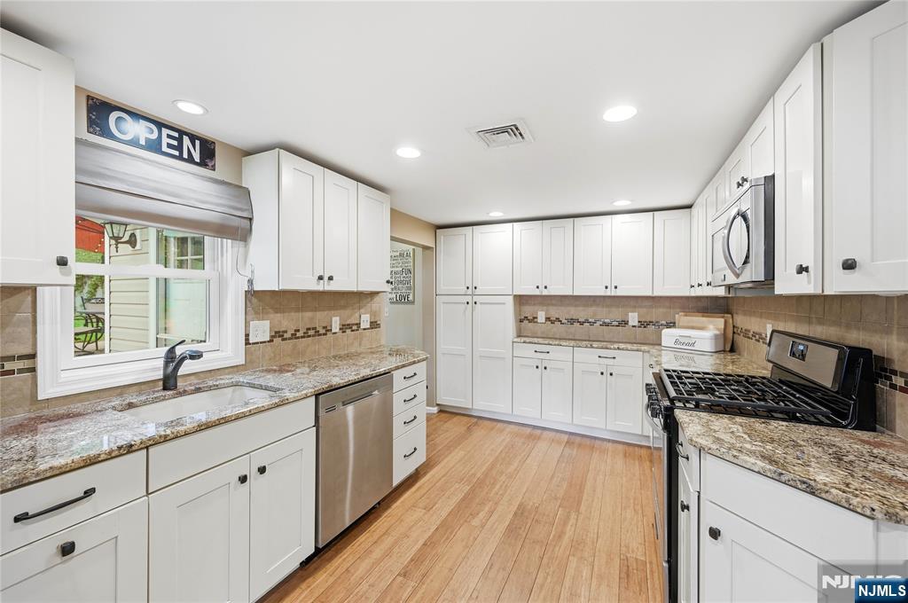 13 Highview Trail