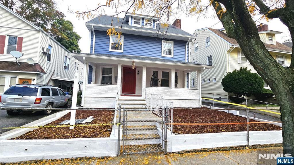 647-649 28th Street