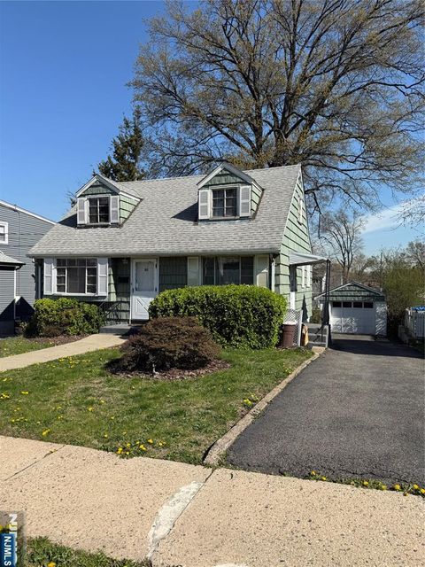92 Franklin Avenue, Fairview, NJ 07022 - MLS#: 25012731