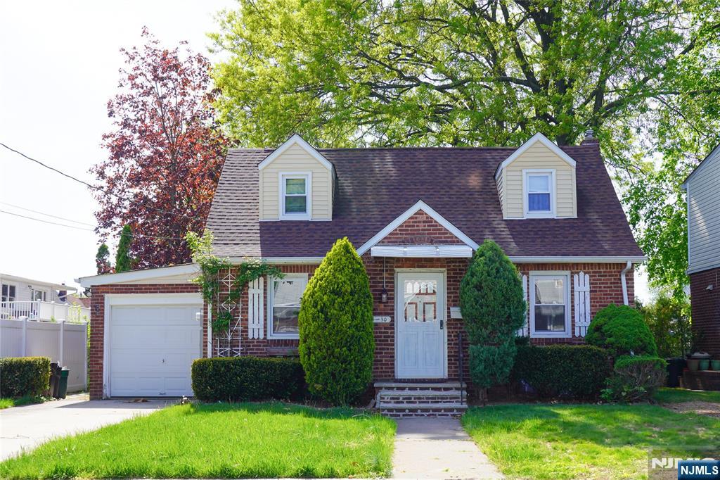 Property for Sale at 410 Grunauer Place, Fair Lawn, New Jersey - Bedrooms: 3 
Bathrooms: 2 
Rooms: 7  - $599,900