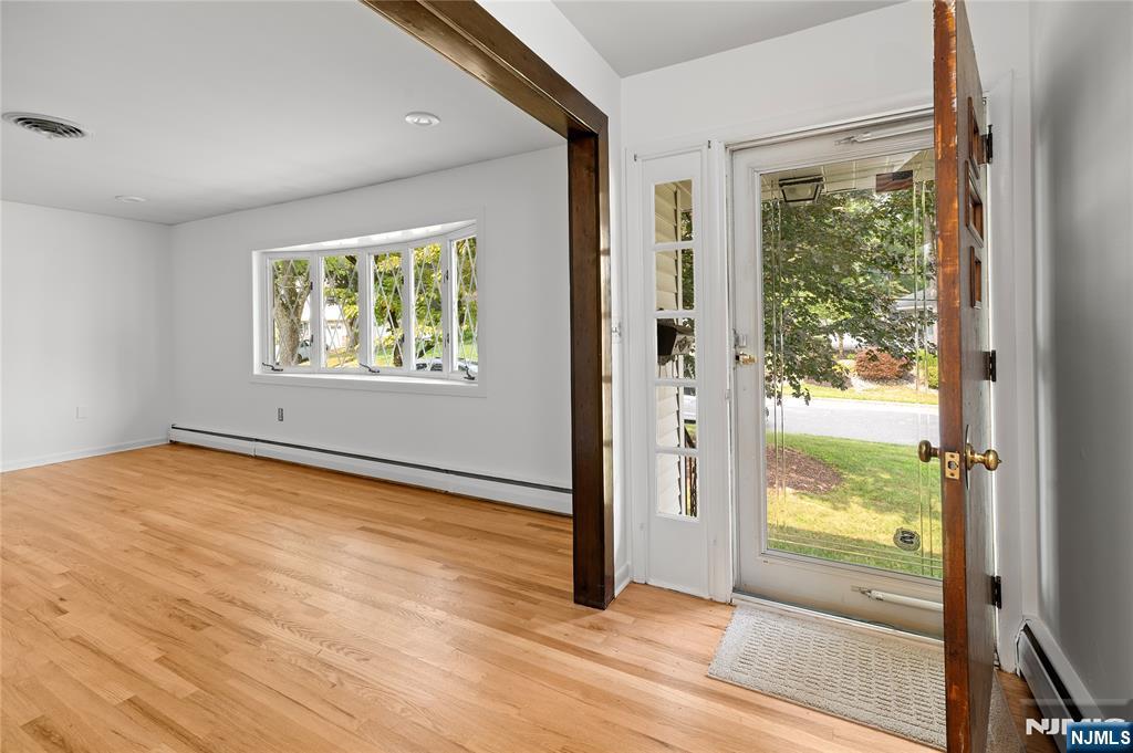 120 Knolls Road