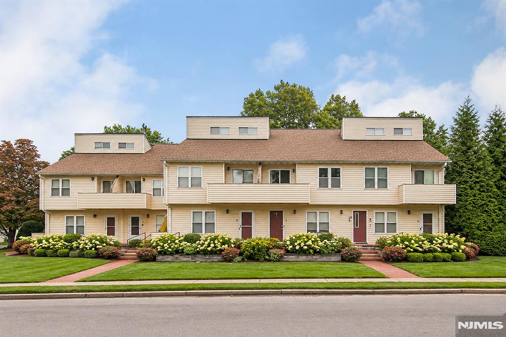 156 Liberty Street 8