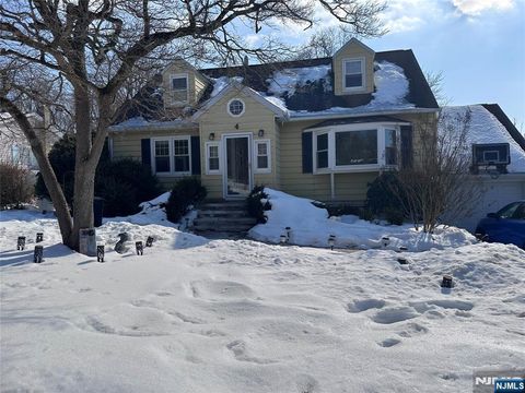 4 Elizabeth Avenue Stanhope NJ 07874