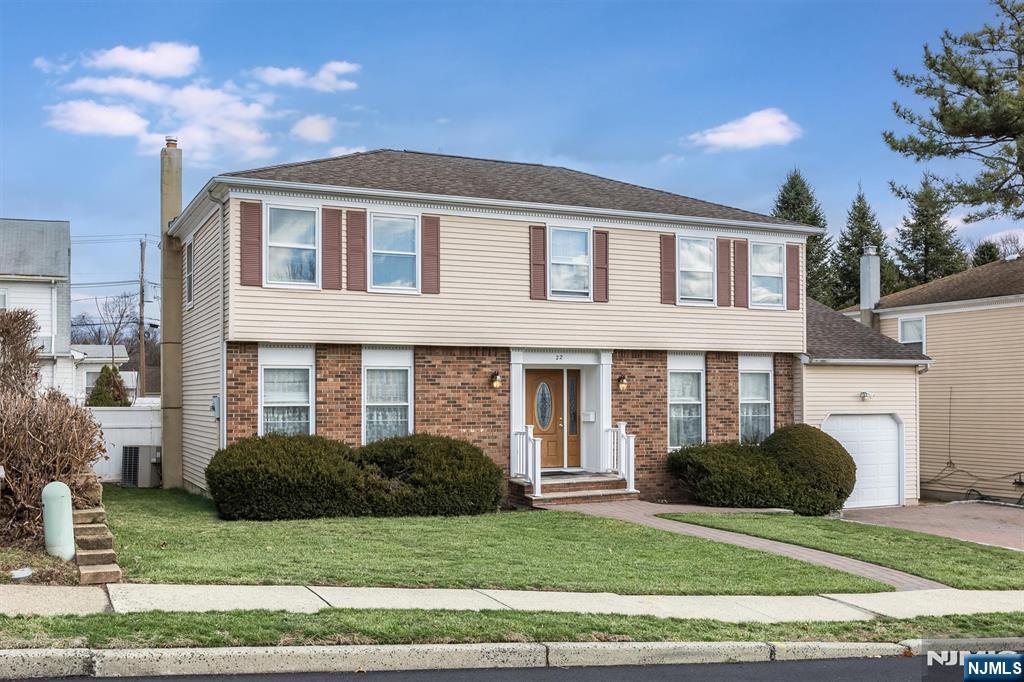 Property for Sale at 22 Tomar Court, Bloomfield, New Jersey - Bedrooms: 4 
Bathrooms: 3 
Rooms: 9  - $699,000