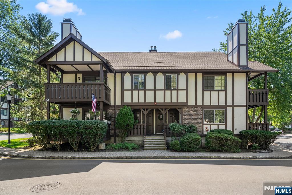 3402 Whittier Court