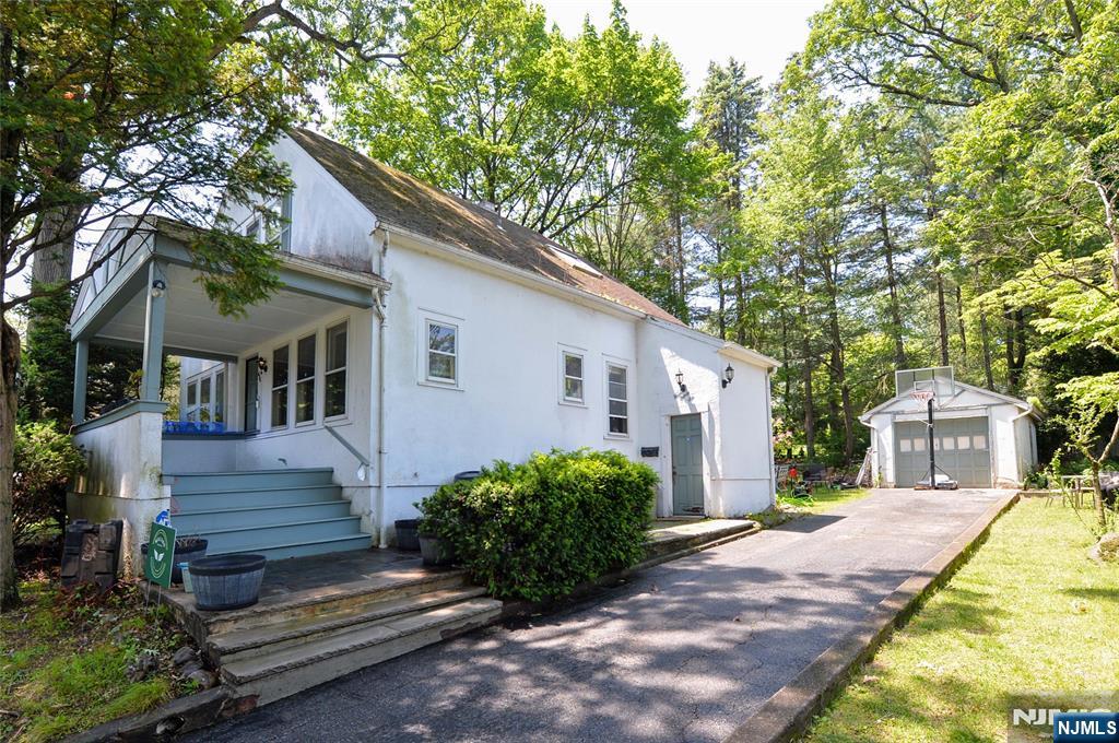436 Jackson Terrace