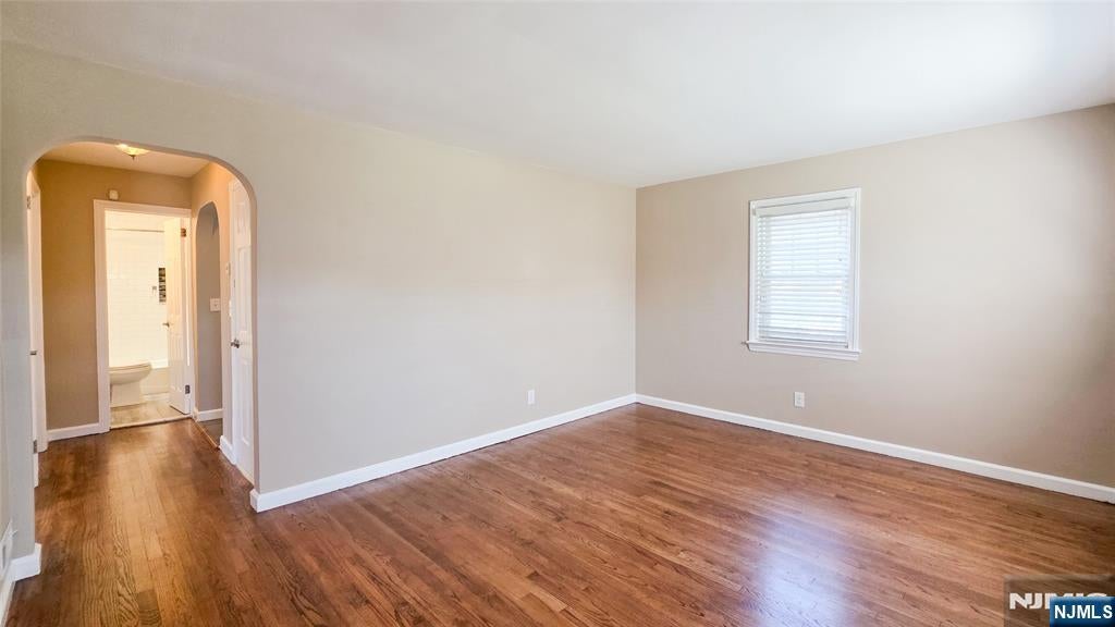 231 Linden Place