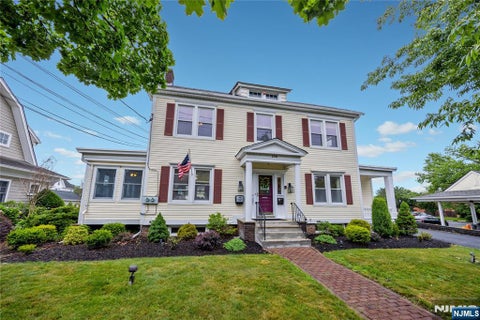 Photo of 235 Everett Avenue, Wyckoff, NJ 07481 (MLS # 26034280)