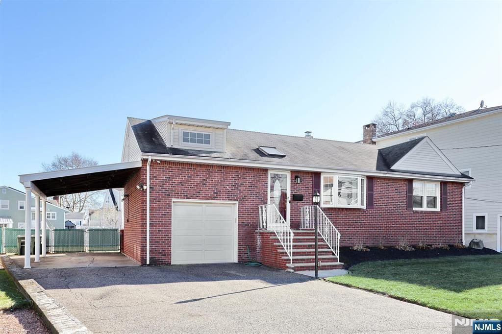 Photo of 16 Maple Avenue, South Hackensack, NJ 07606 (MLS # 25043173)