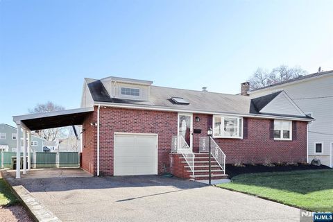 16 Maple Avenue South Hackensack NJ 07606