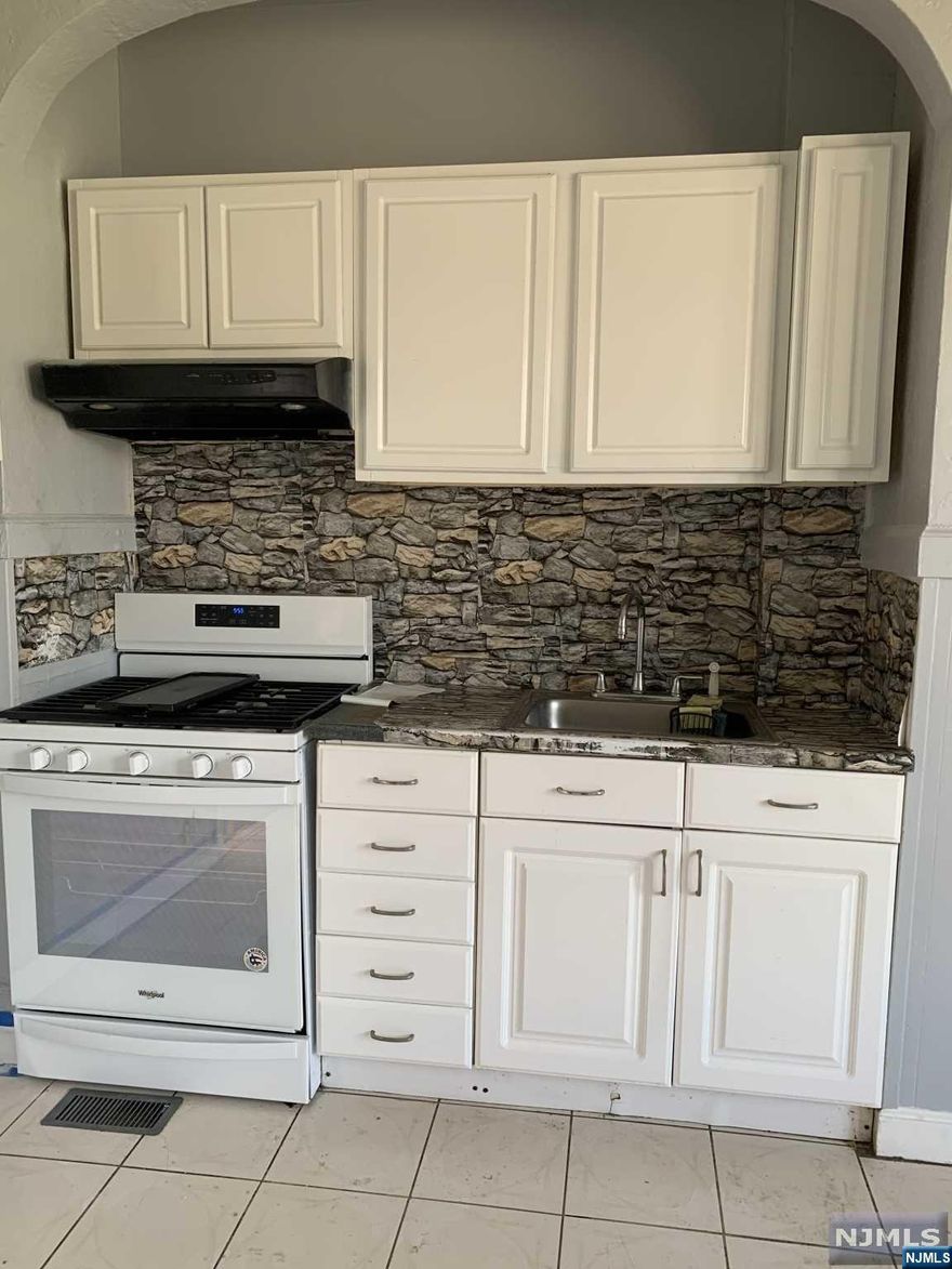 Multifamily home 1st floor very spacious 1bedroom apartment. The 2nd floor is a duplex 2nd & 3rd floor with 3 big bedrooms, living room and eat in kitchen. The basement is completely finished with 2 separate entrances has full bath, kitchen and bedroom. The tenants are month to month and good paying tenants. The seller will give notice to vac ate at the buyers request.send all offers, highest and best due tues 5pm