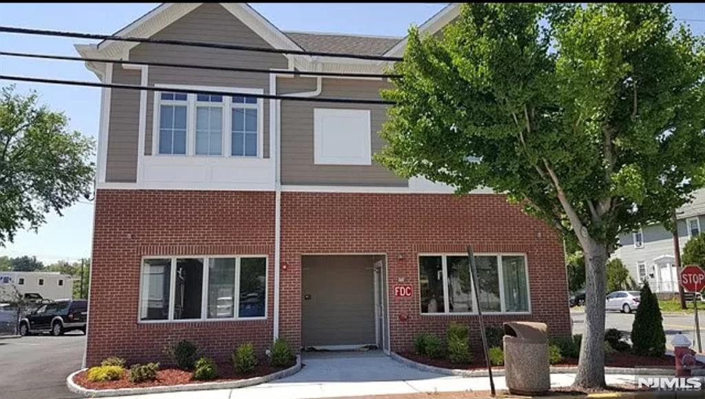 21 Grove Street 1B