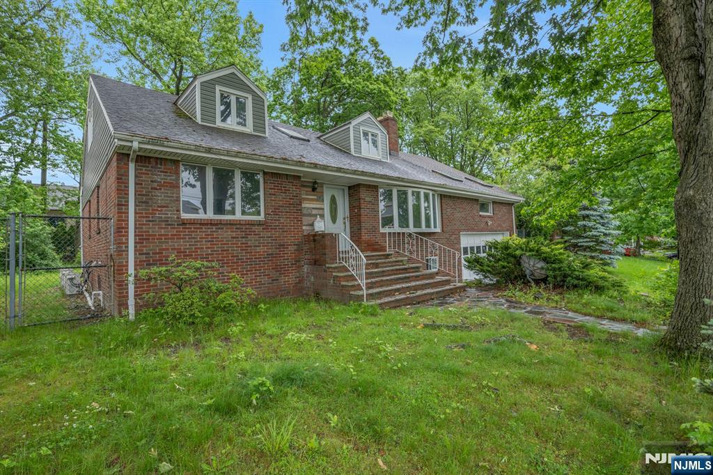 1082 Palisade Avenue