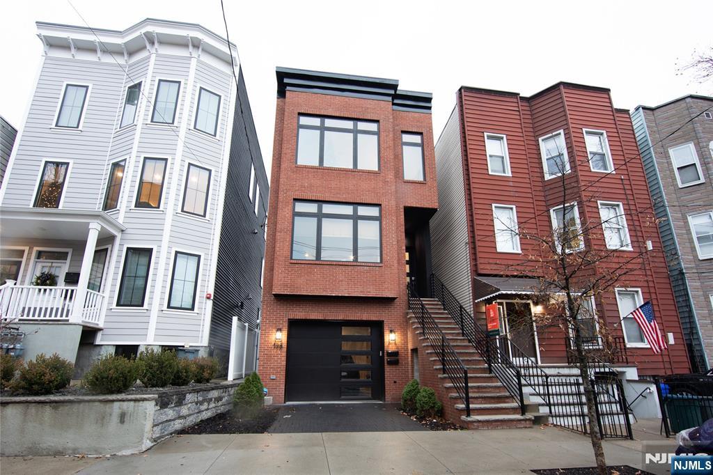 198 Sherman Avenue 2, Jersey City, New Jersey - 3 Bedrooms  
2 Bathrooms - 