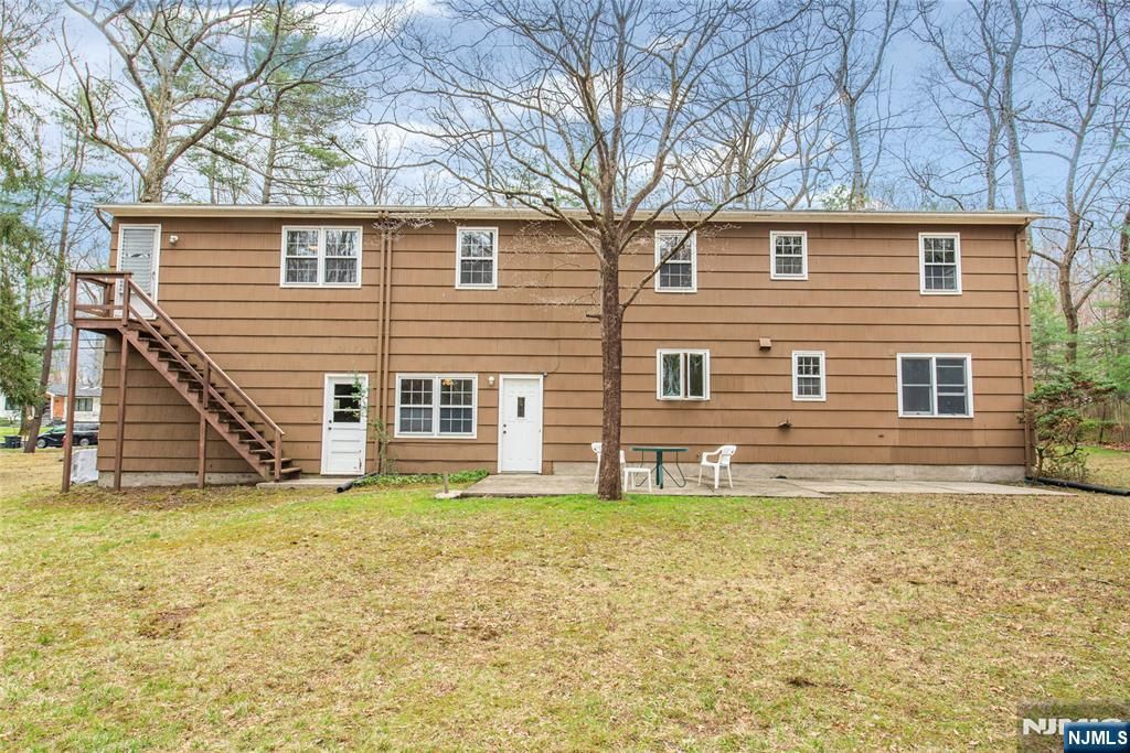 Photo of 11 Summit Avenue, Montvale, NJ 07645 (MLS # 26009466)