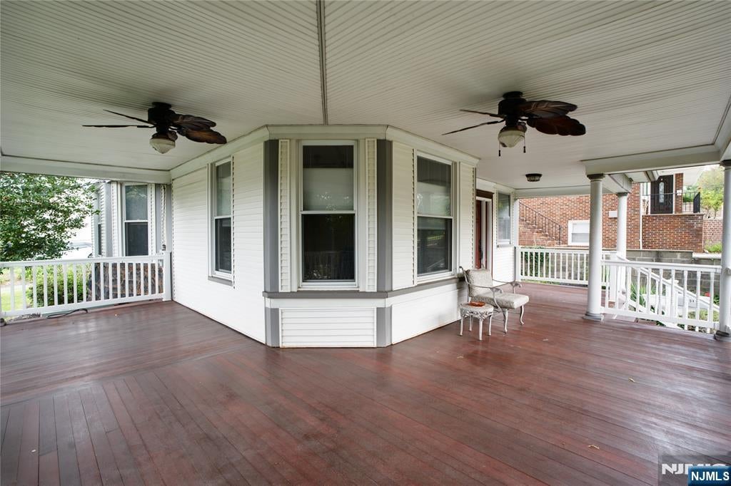 Homes for Sale in Northern NJ | ThisIsRiverEdge.com 941 Edgewater Avenue