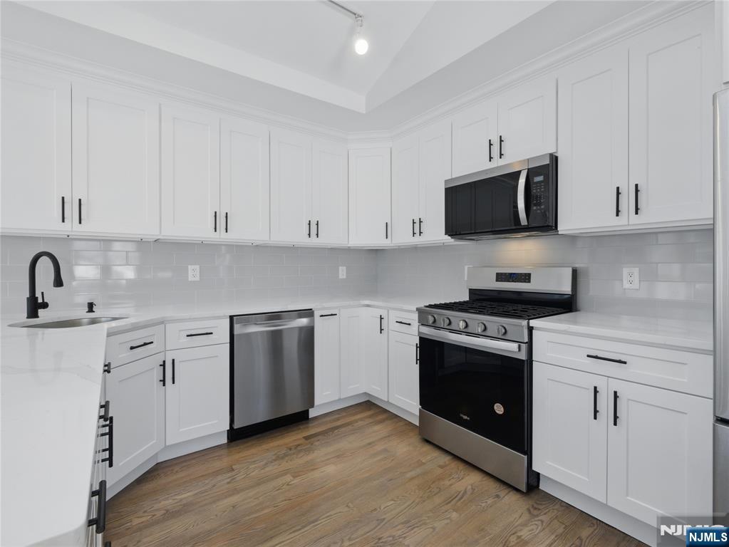 Property for Sale at 272 Watson Avenue, Lyndhurst, New Jersey - Bedrooms: 4 
Bathrooms: 2 
Rooms: 7  - $729,000