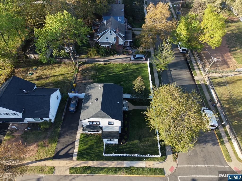 Photo of 266 Elm Avenue, Teaneck, NJ 07666 (MLS # 26014019)
