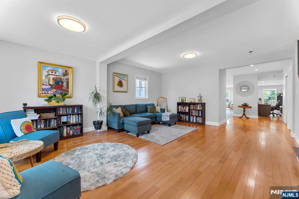 203 Central Avenue