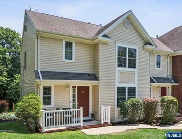 52 Henry Court Mount Arlington Boro NJ 07856