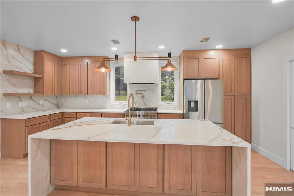 27B Taylortown Road