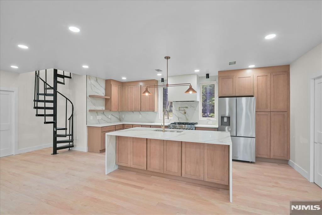 27B Taylortown Road