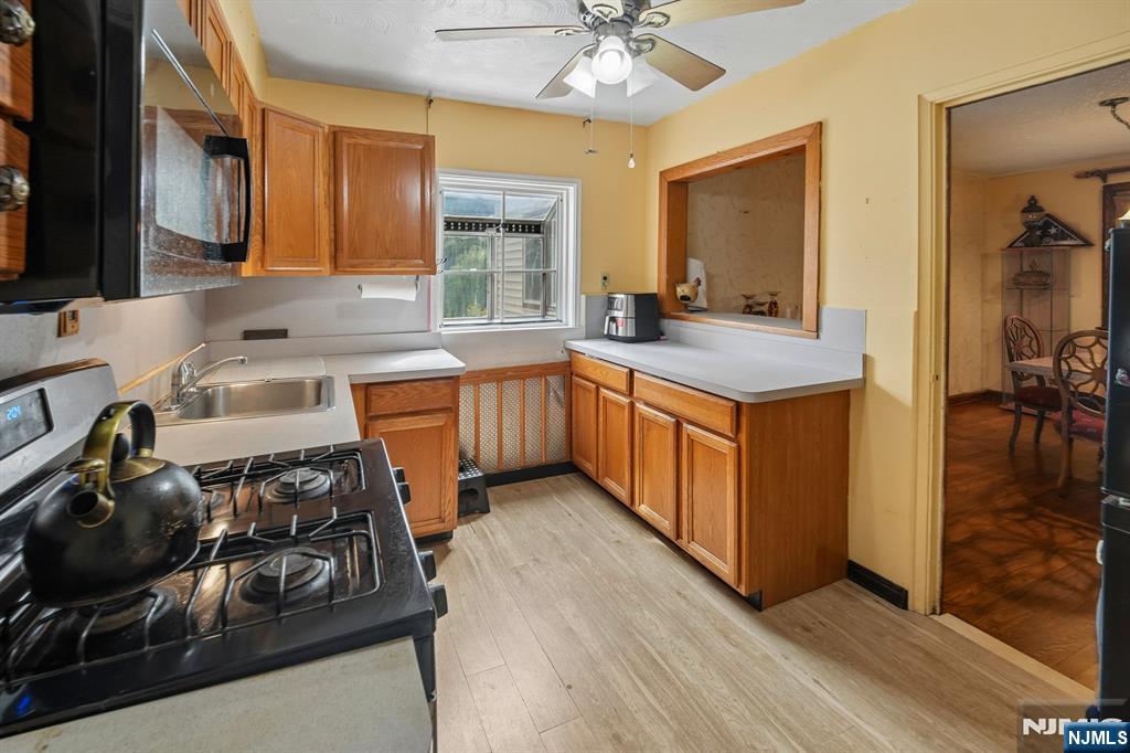 252 Everett Place