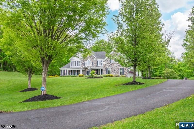 6 Limekiln Court