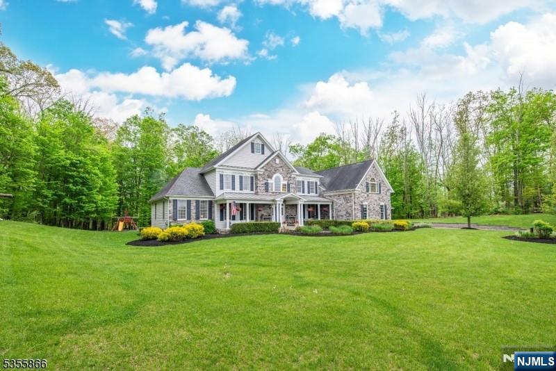 6 Limekiln Court
