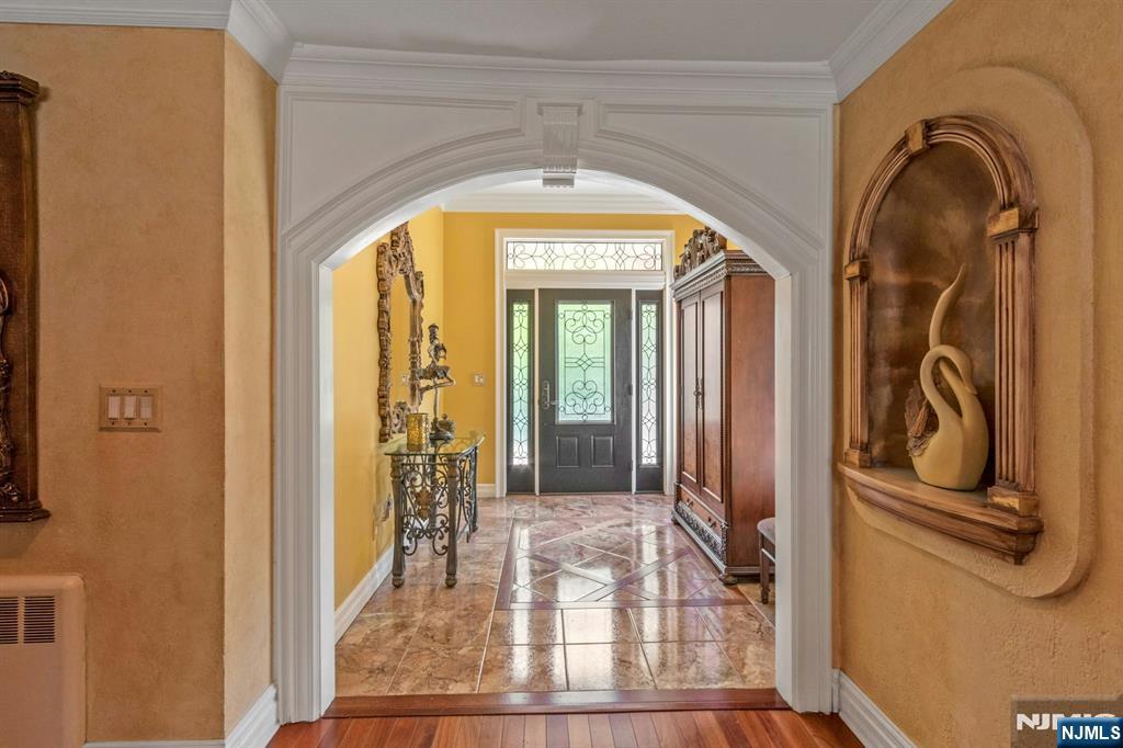 15 Oak Trail Road