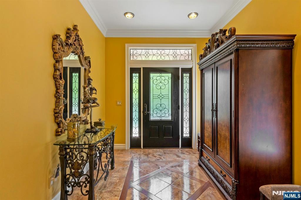 15 Oak Trail Road