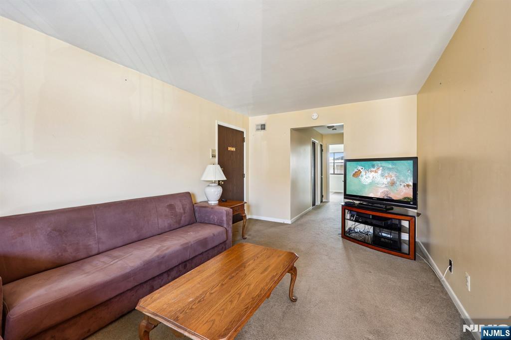 825 Riverside Avenue 14B