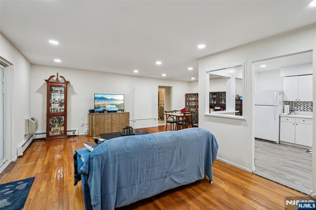 366 Hoover Avenue 119