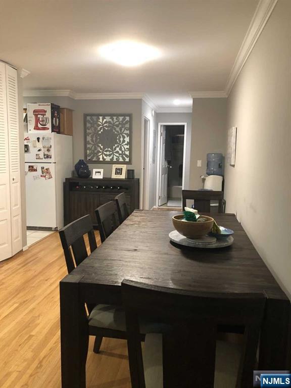 40 Feronia Way 2C, Rutherford, New Jersey - 1 Bedrooms  
1 Bathrooms  
4 Rooms - 